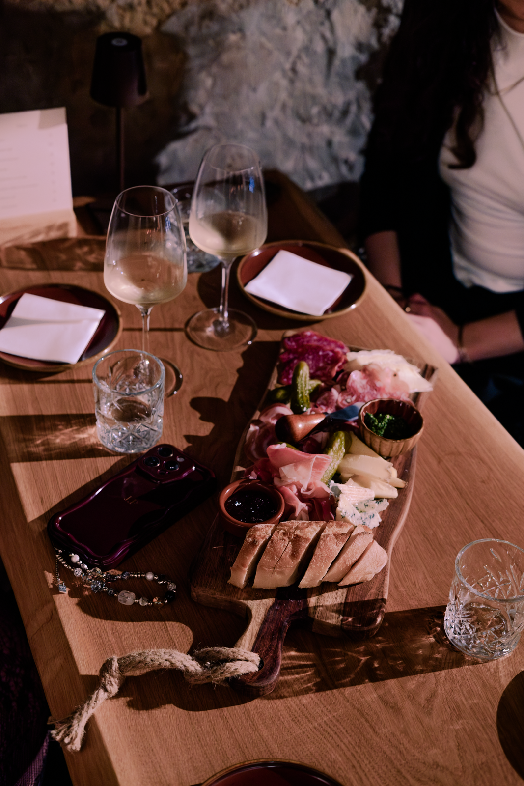 Een wijnbar in Deventer waar je ook hapjes kan eten